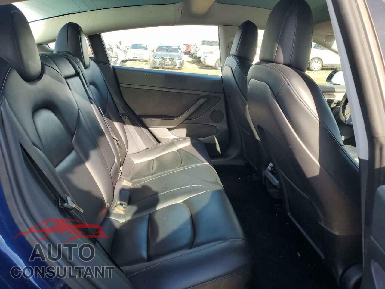 TESLA MODEL 3 2023 - 5YJ3E1EA1PF451472