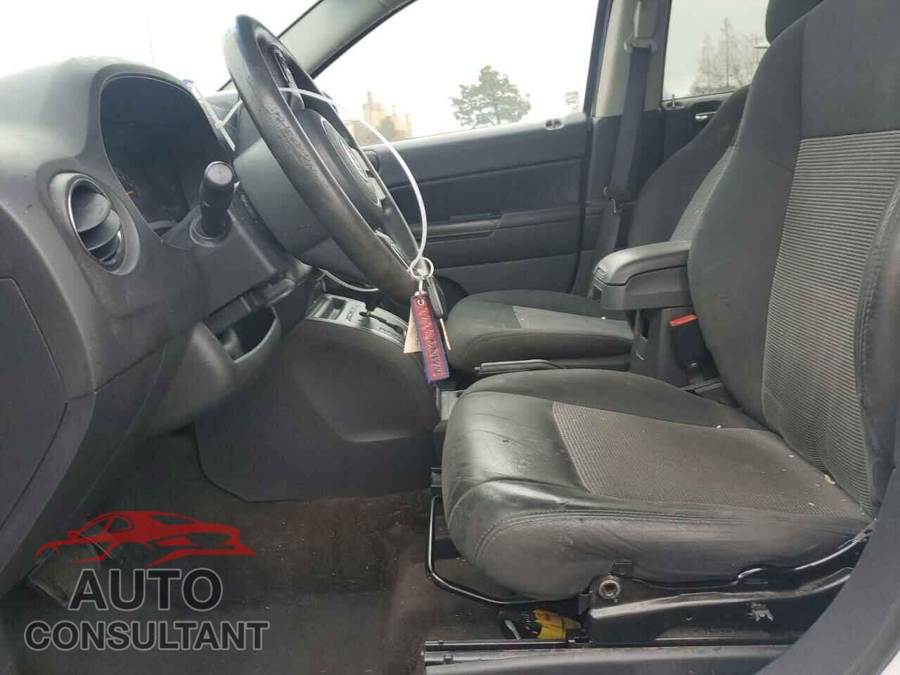 JEEP COMPASS 2015 - 1C4NJCBA6FD138668