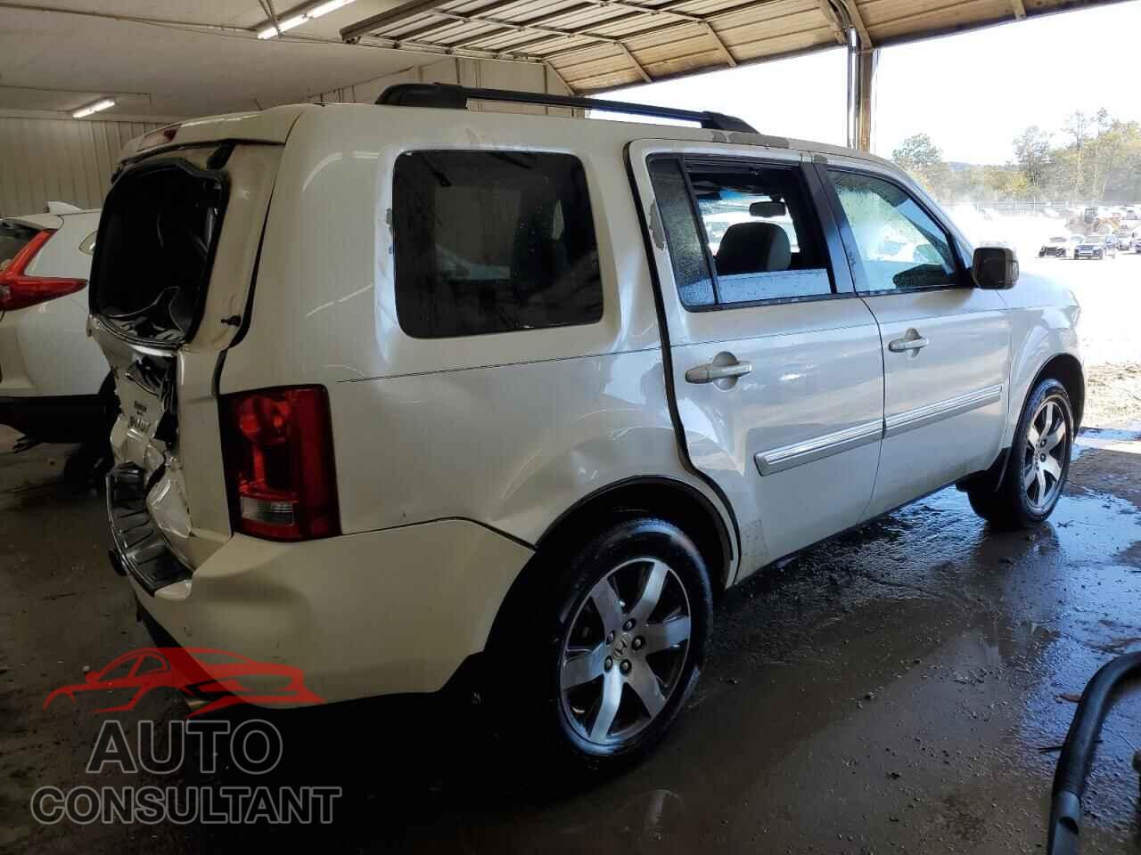 HONDA PILOT 2013 - 5FNYF3H90DB001971