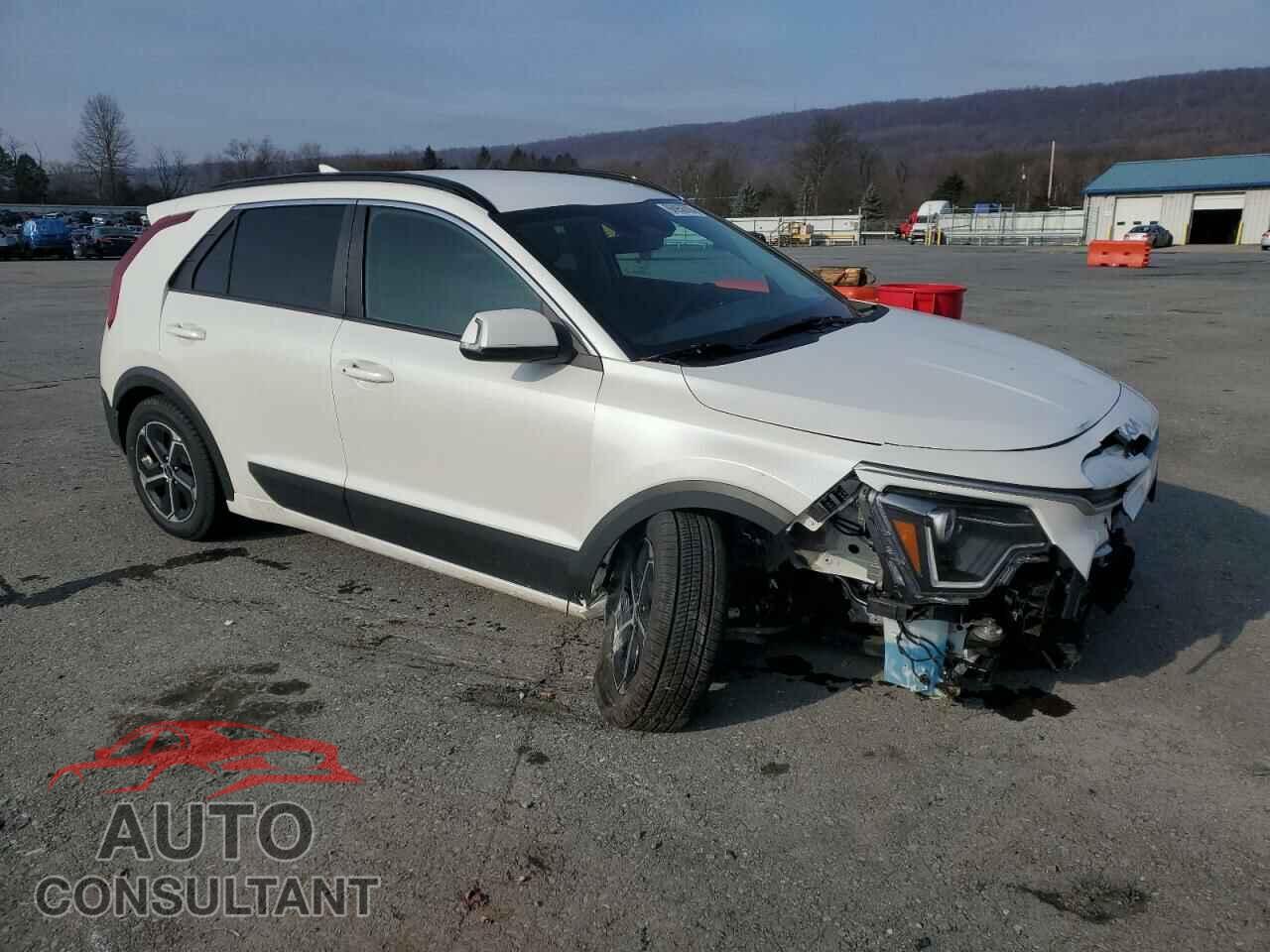 KIA NIRO 2023 - KNDCS3LFXP5075522