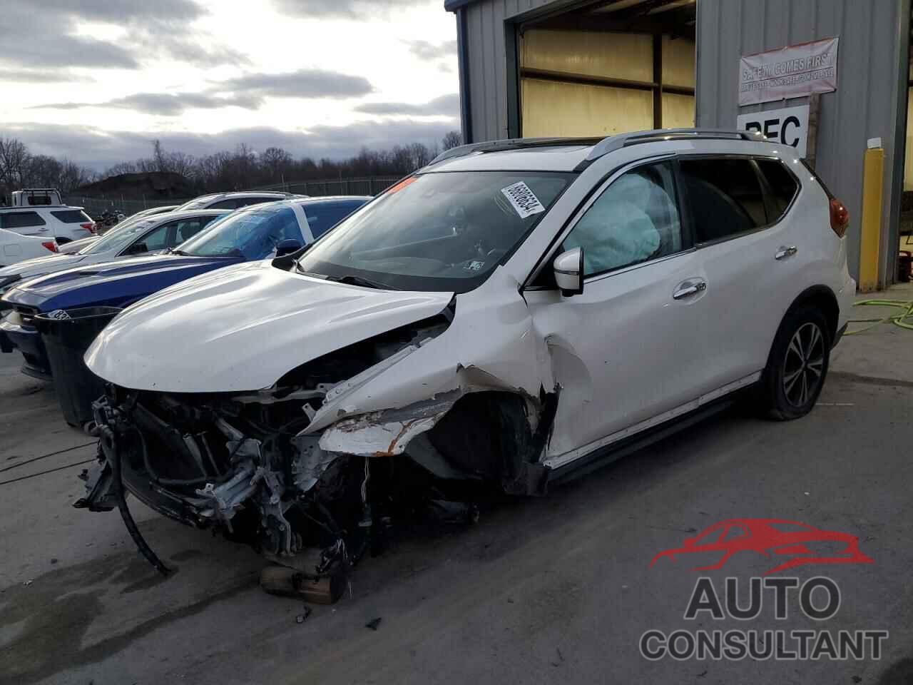 NISSAN ROGUE 2019 - JN8AT2MV1KW381424