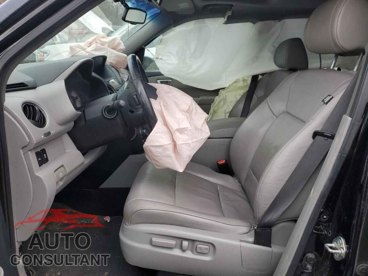 HONDA PILOT 2014 - 5FNYF4H93EB054834