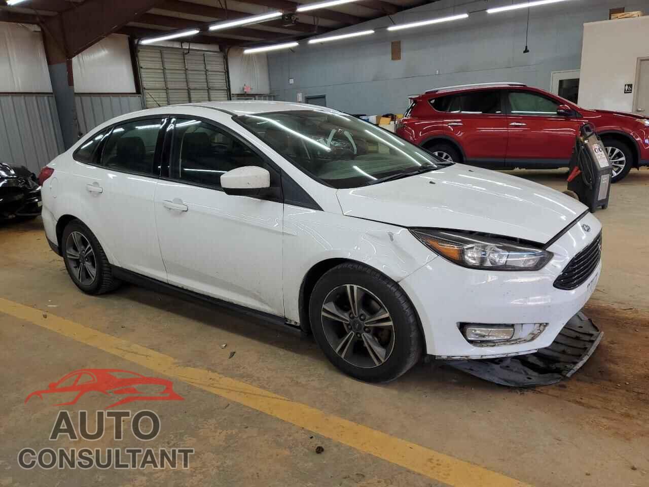 FORD FOCUS 2018 - 1FADP3FE9JL202469