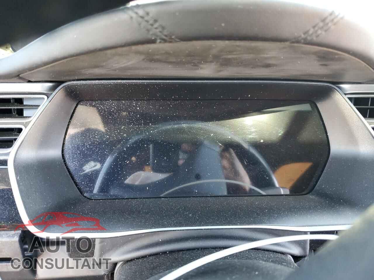 TESLA MODEL X 2018 - 5YJXCAE46JF090961