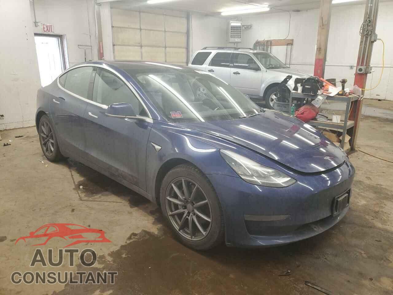 TESLA MODEL 3 2018 - 5YJ3E1EB8JF120288