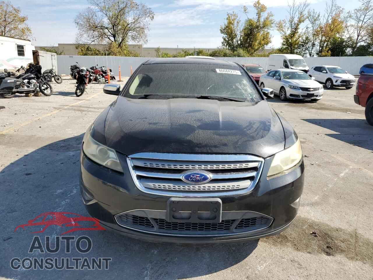 FORD TAURUS 2011 - 1FAHP2FW2BG107427