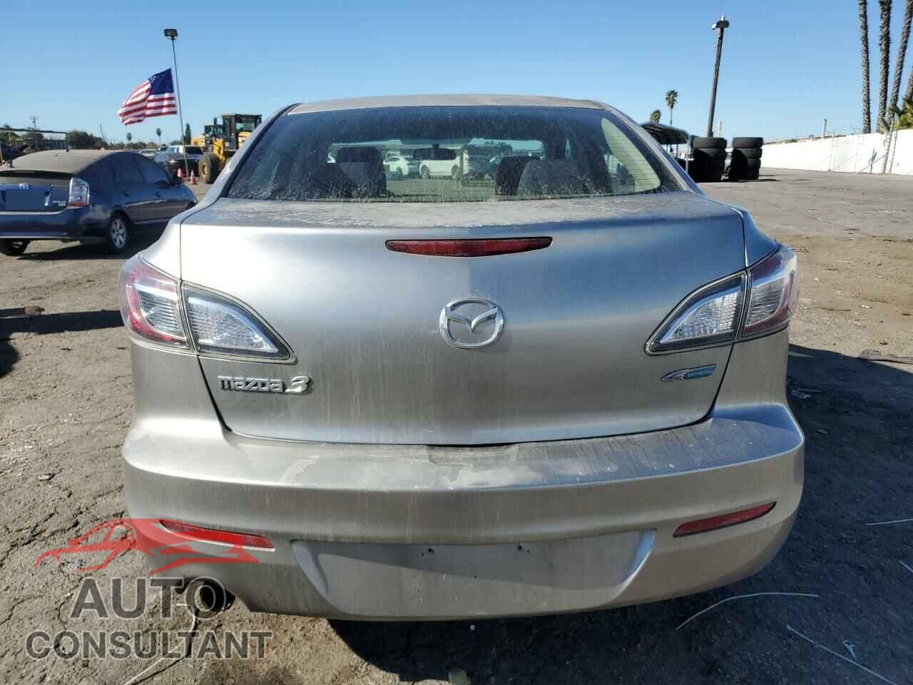 MAZDA 3 2012 - JM1BL1V84C1630459
