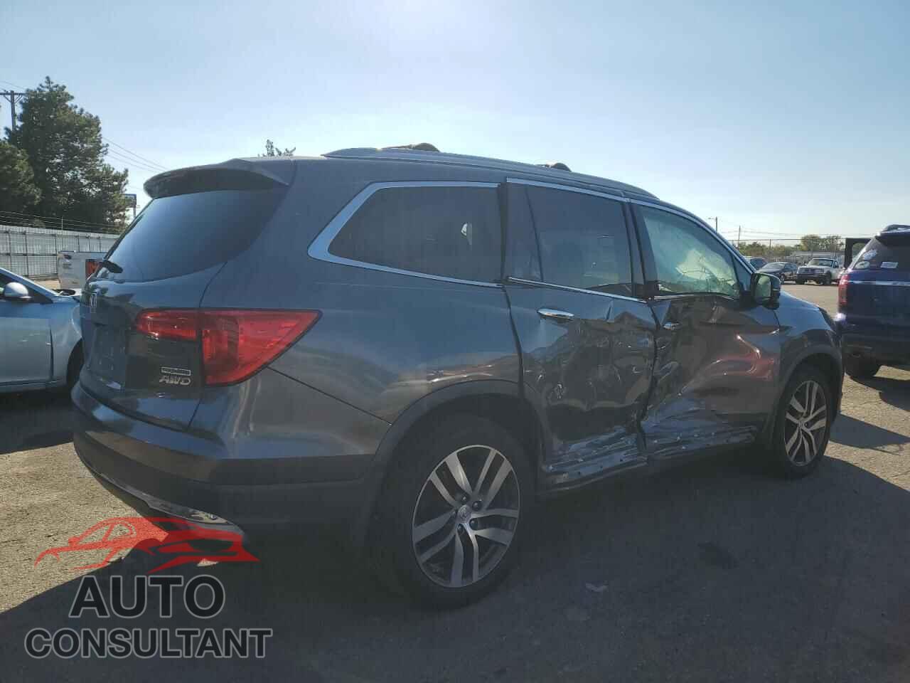 HONDA PILOT 2016 - 5FNYF6H97GB123717