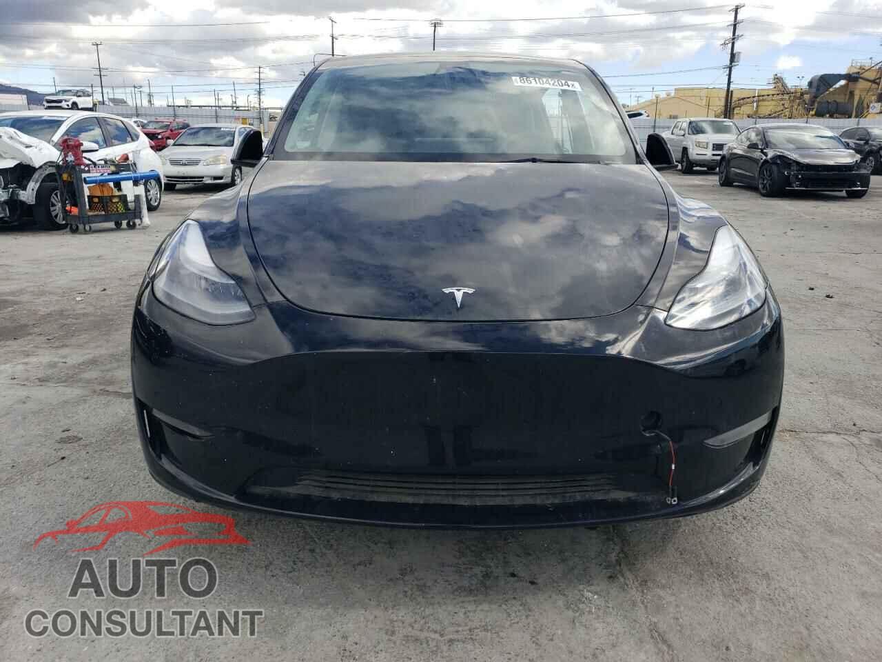 TESLA MODEL Y 2023 - 7SAYGDEE1PA057927