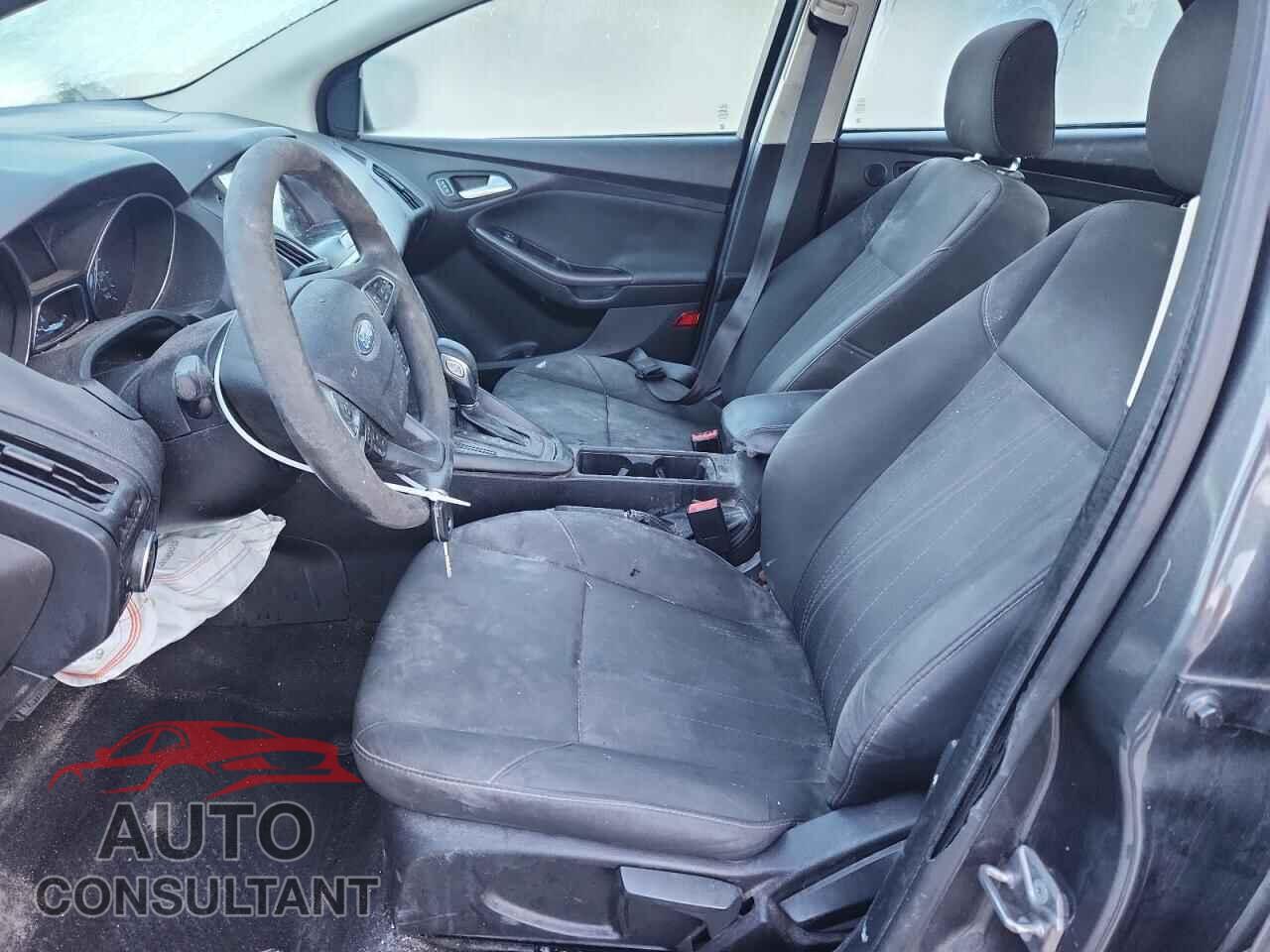 FORD FOCUS 2017 - 1FADP3H23HL294479