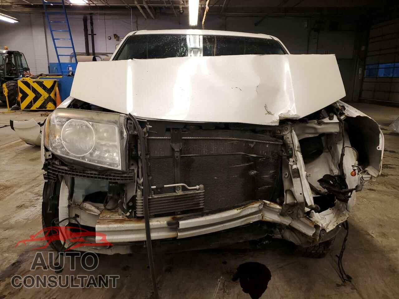 HONDA PILOT 2011 - 5FNYF4H9XBB027156