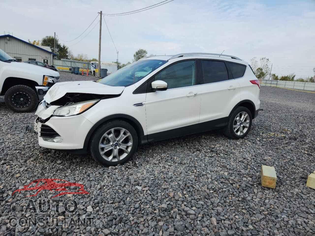 FORD ESCAPE 2014 - 1FMCU0JX5EUC17701
