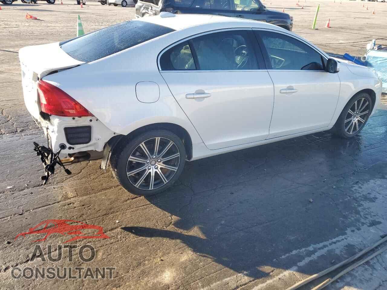 VOLVO S60 2017 - LYV402TKXHB129968