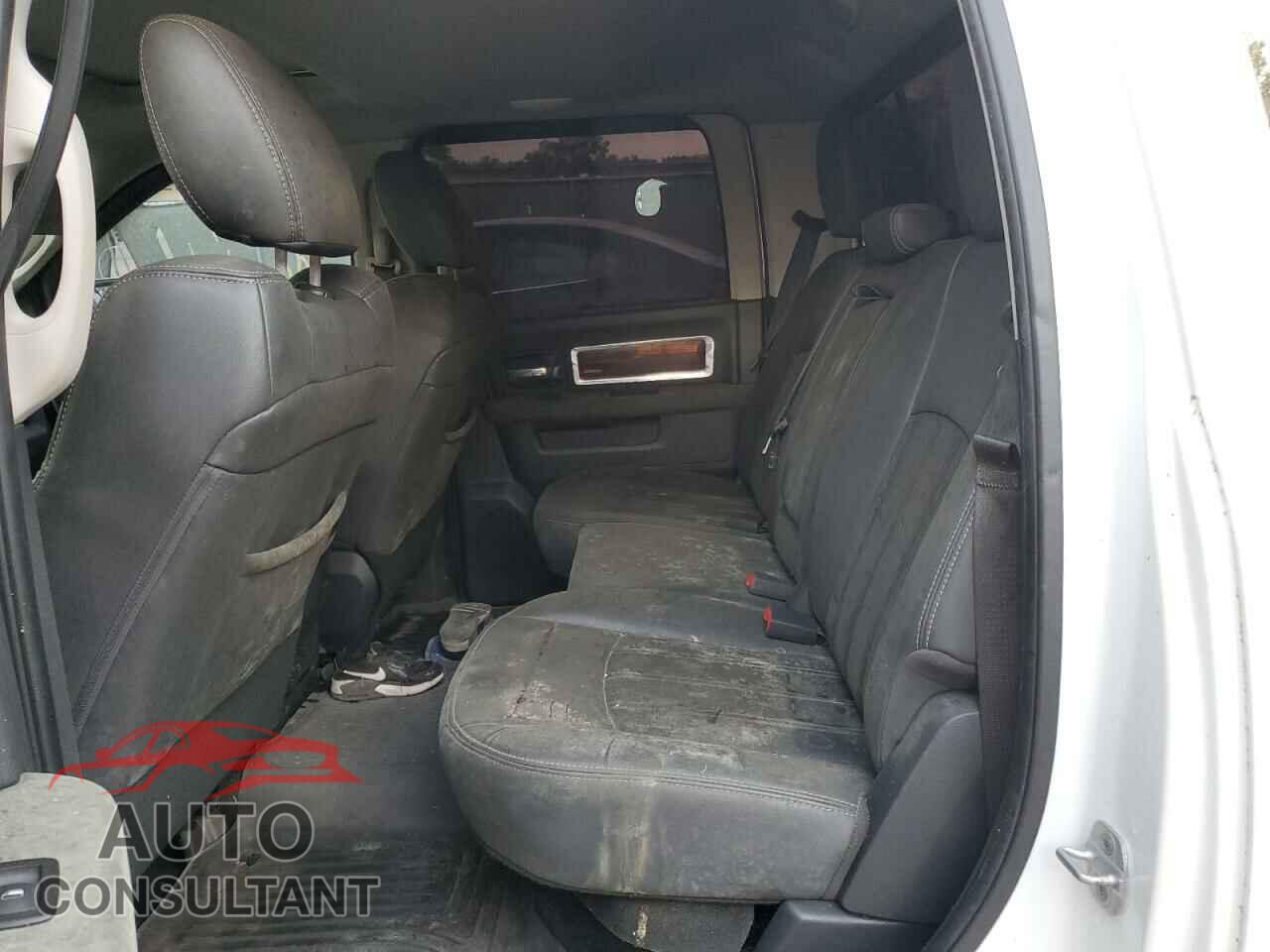 DODGE RAM 1500 2012 - 1C6RD7NT4CS211497