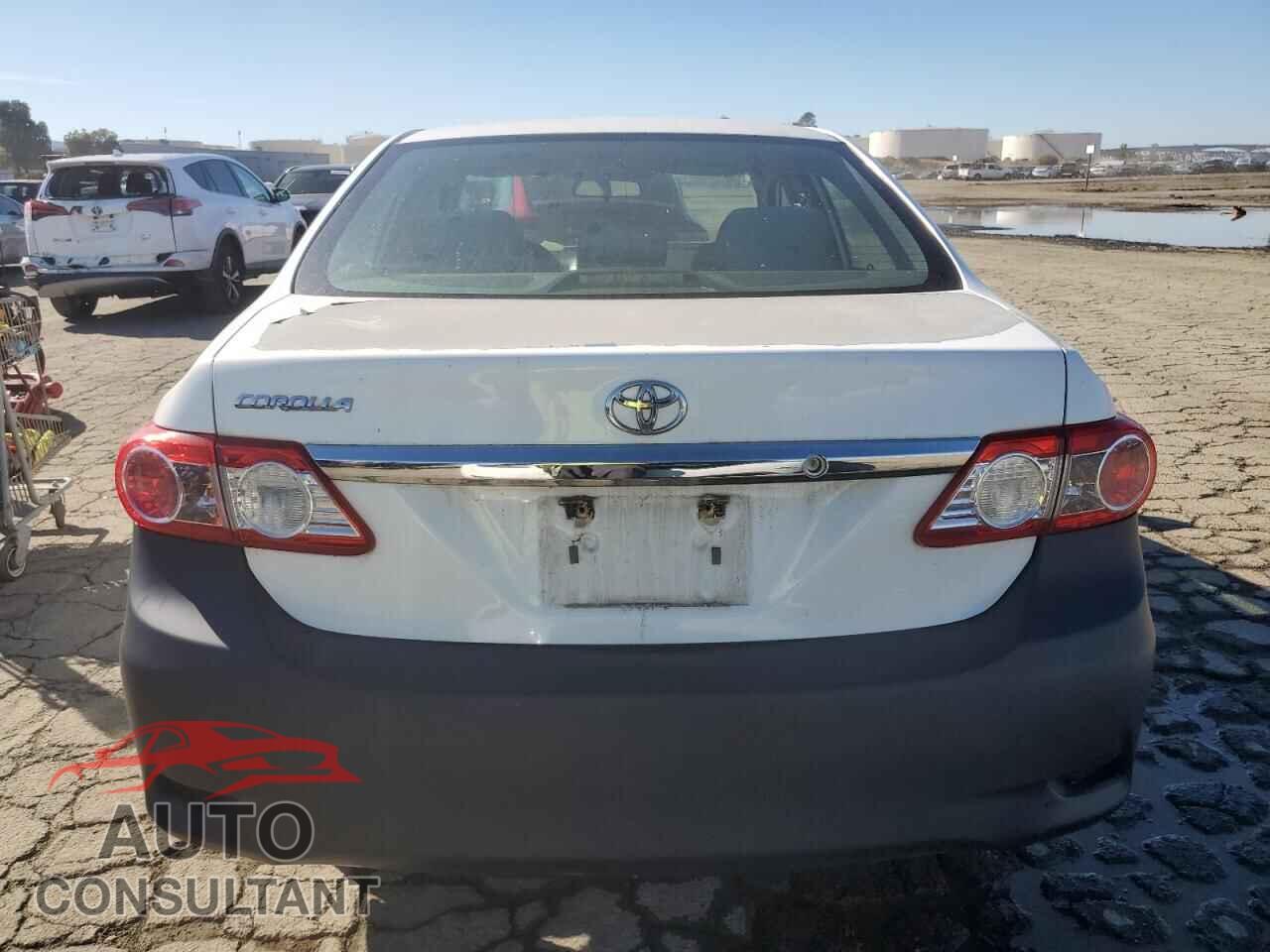 TOYOTA COROLLA 2013 - 5YFBU4EE2DP217554