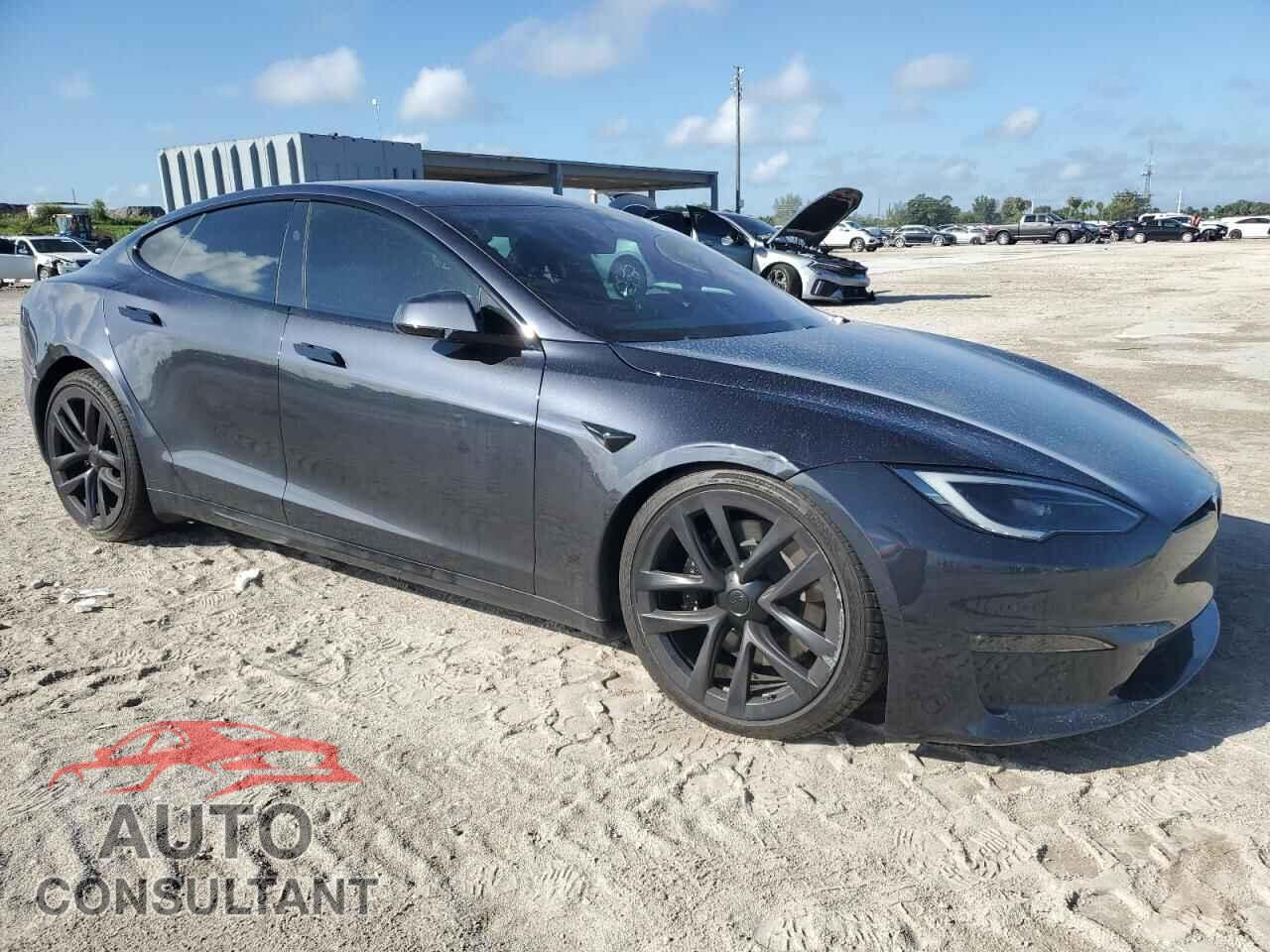 TESLA MODEL S 2024 - 5YJSA1E59RF540896
