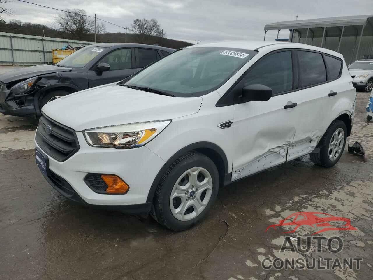 FORD ESCAPE 2017 - 1FMCU0F72HUF02952