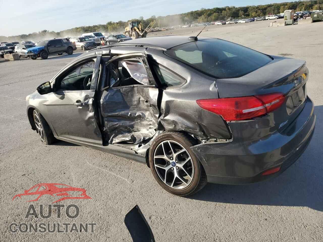 FORD FOCUS 2018 - 1FADP3H21JL240748