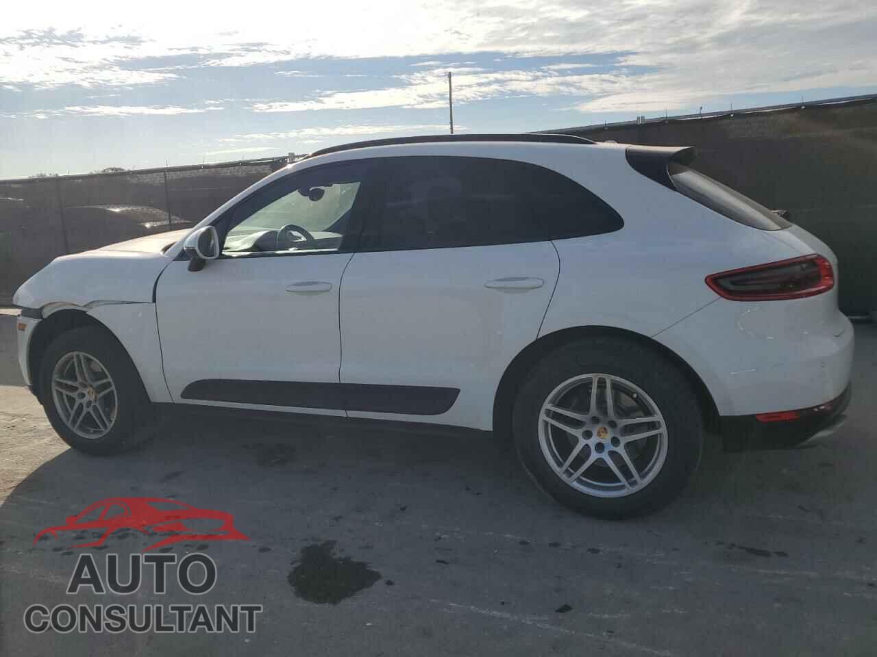 PORSCHE MACAN 2018 - WP1AA2A50JLB17700
