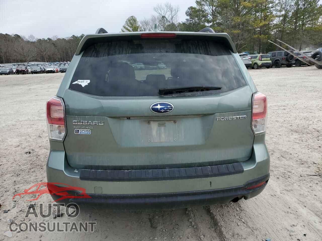 SUBARU FORESTER 2018 - JF2SJAEC9JH444321