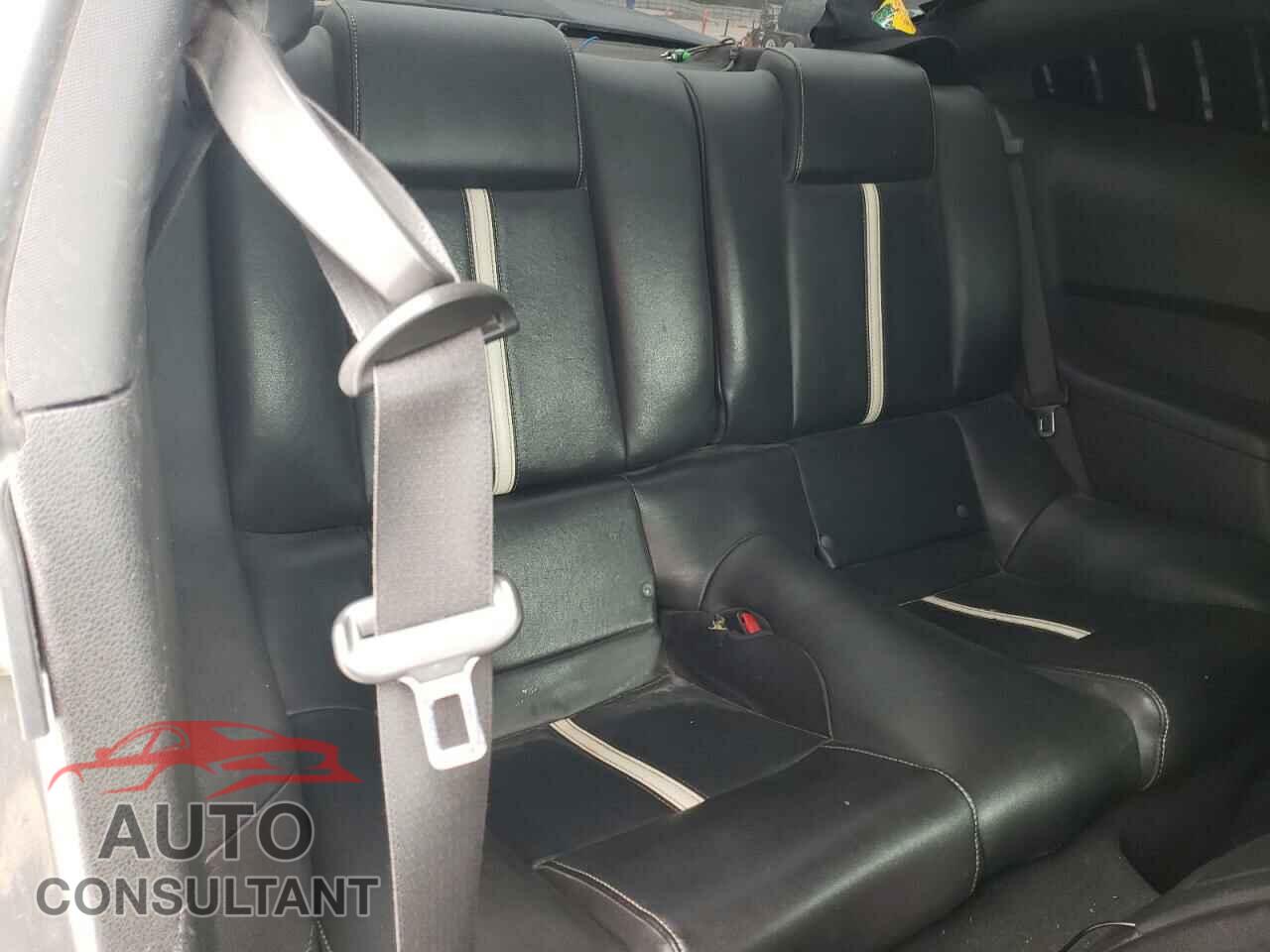 FORD MUSTANG 2010 - 1ZVBP8CHXA5158366