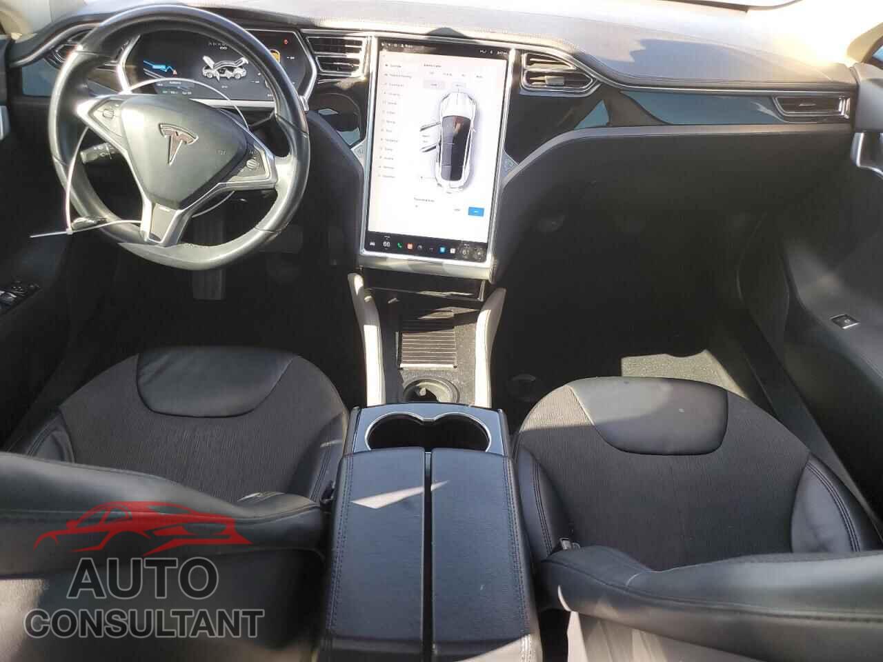 TESLA MODEL S 2013 - 5YJSA1CG2DFP09332