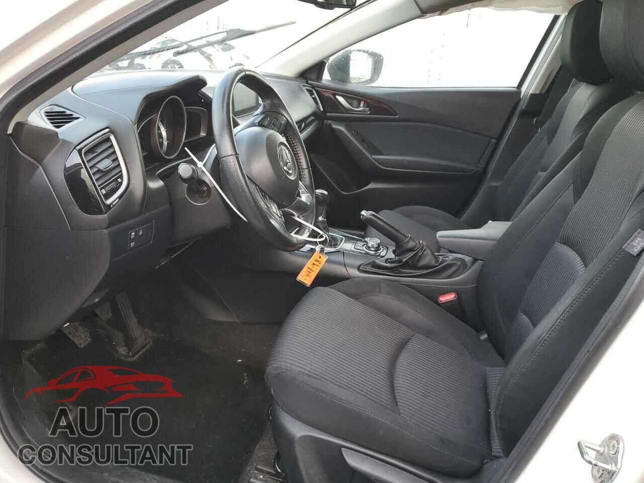 MAZDA 3 2016 - 3MZBM1M72GM272015