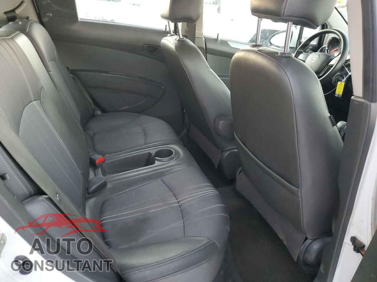 CHEVROLET SPARK 2014 - KL8CD6S98EC538590