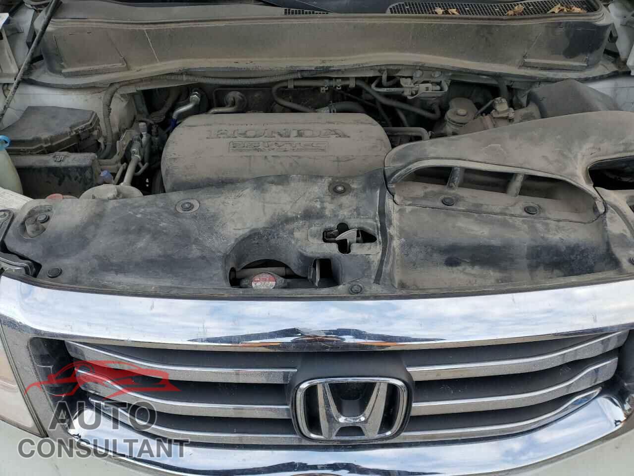 HONDA PILOT 2013 - 5FNYF4H95DB056096