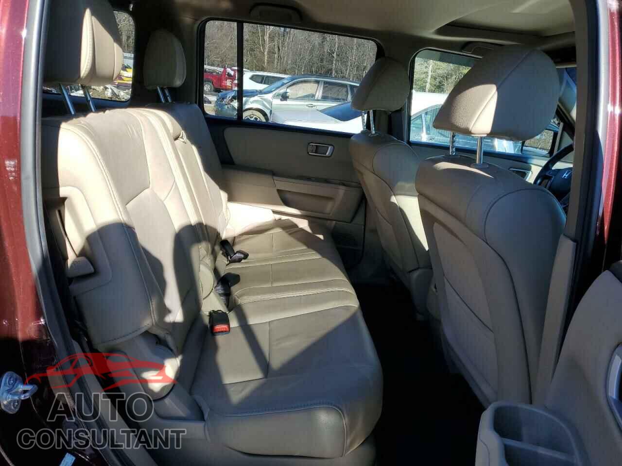 HONDA PILOT 2013 - 5FNYF4H71DB048463