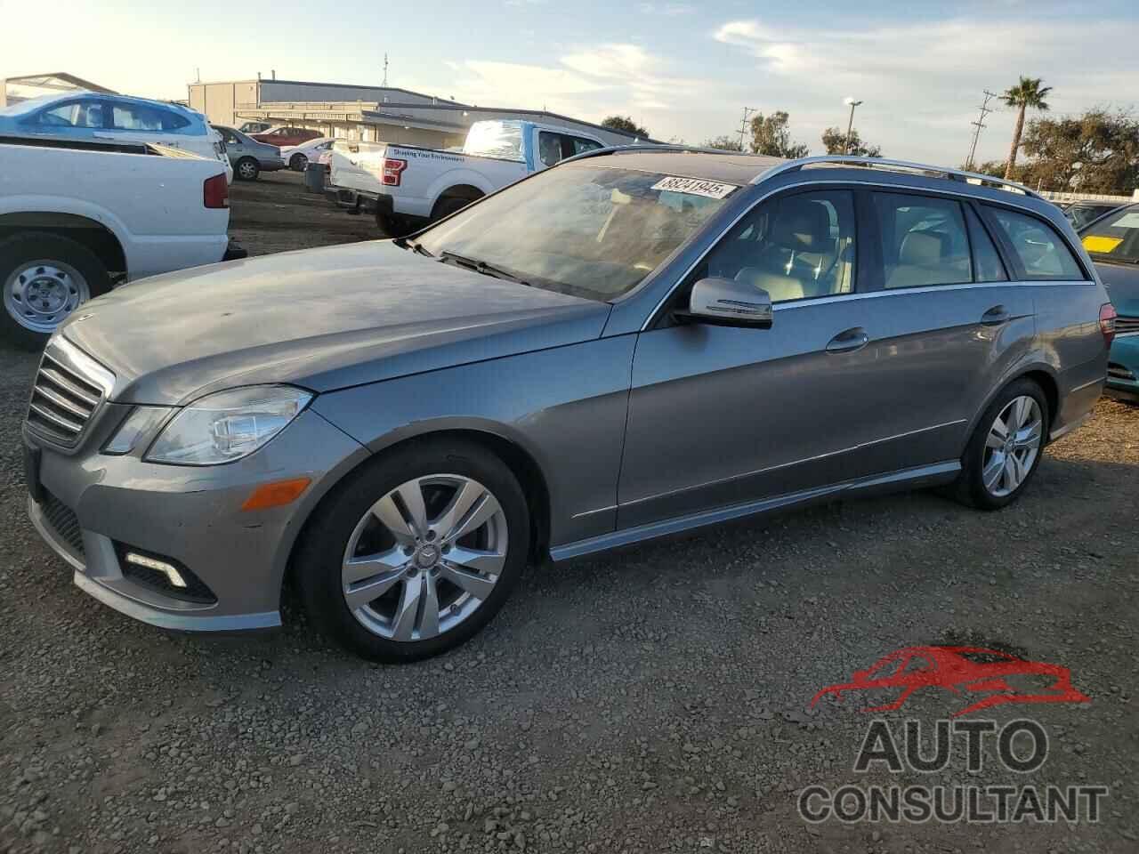 MERCEDES-BENZ E-CLASS 2011 - WDDHH8HB8BA311288