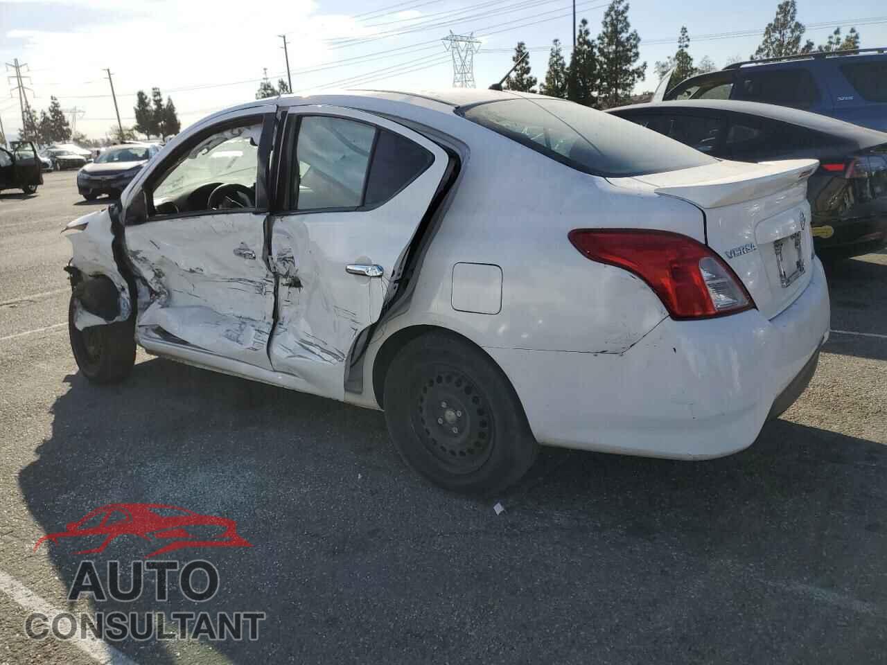 NISSAN VERSA 2016 - 3N1CN7AP4GL821721