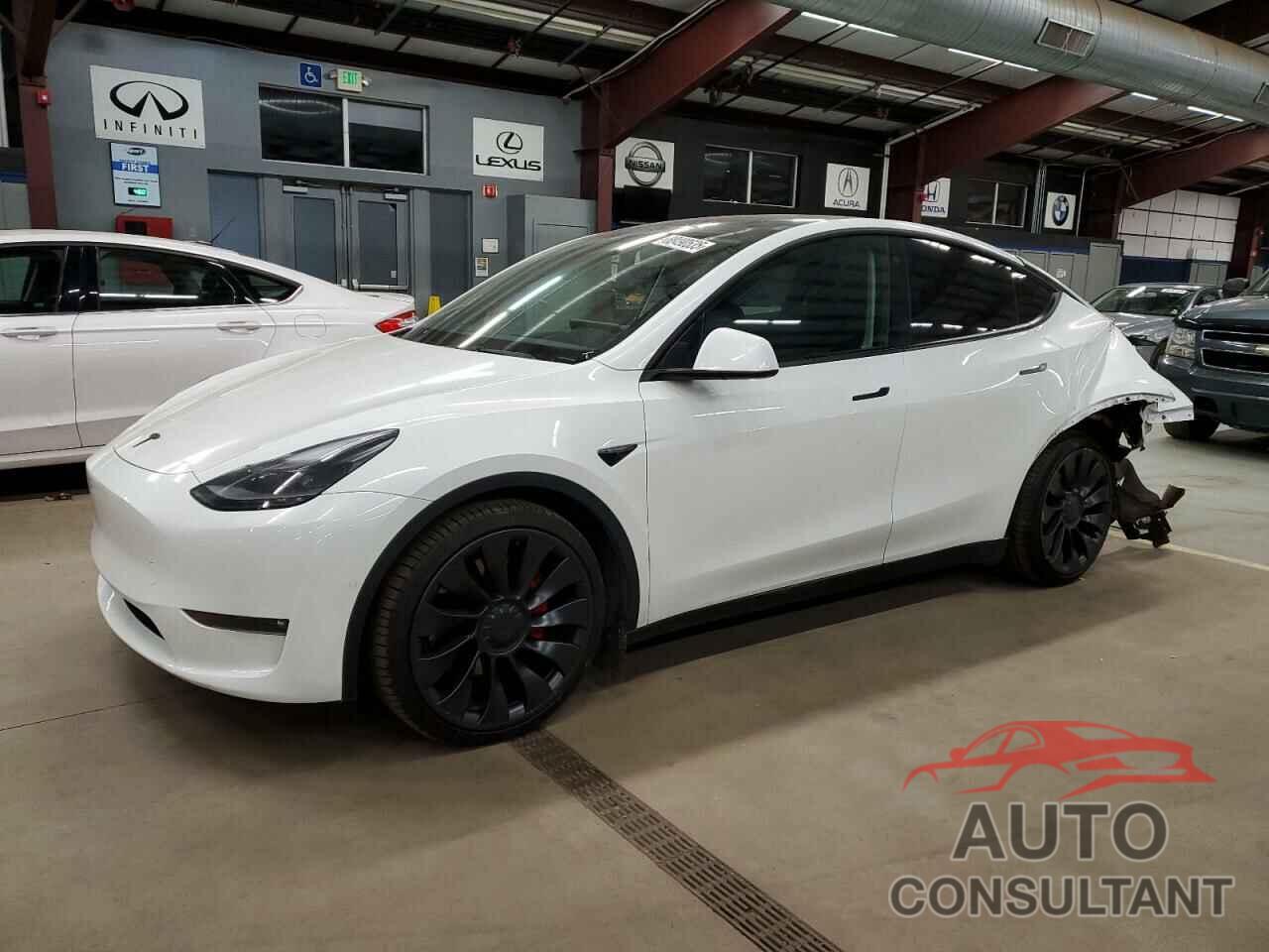 TESLA MODEL Y 2021 - 5YJYGDEFXMF230591