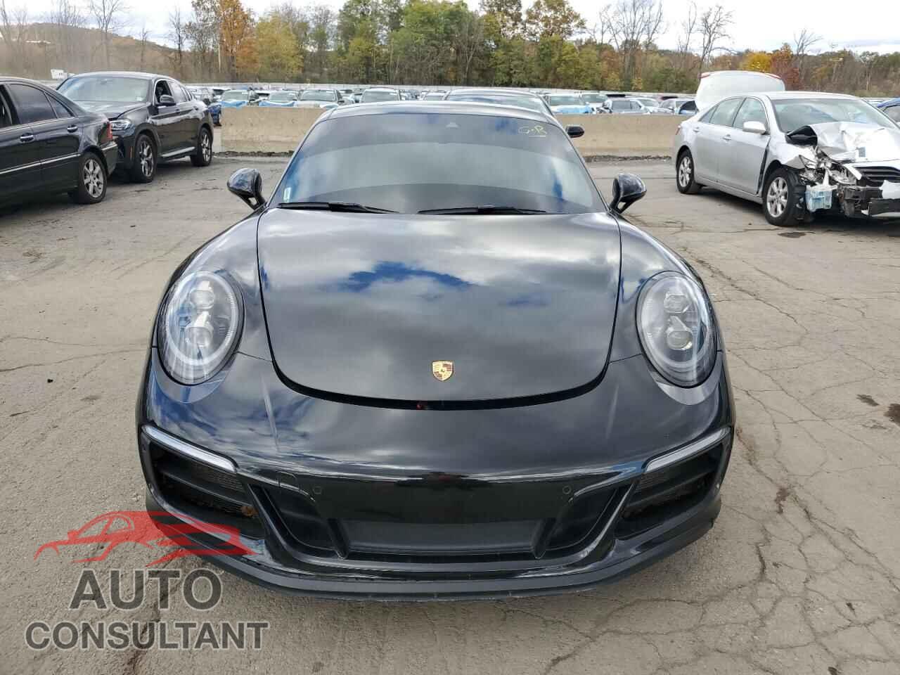 PORSCHE 911 2019 - WP0AB2A91KS115575
