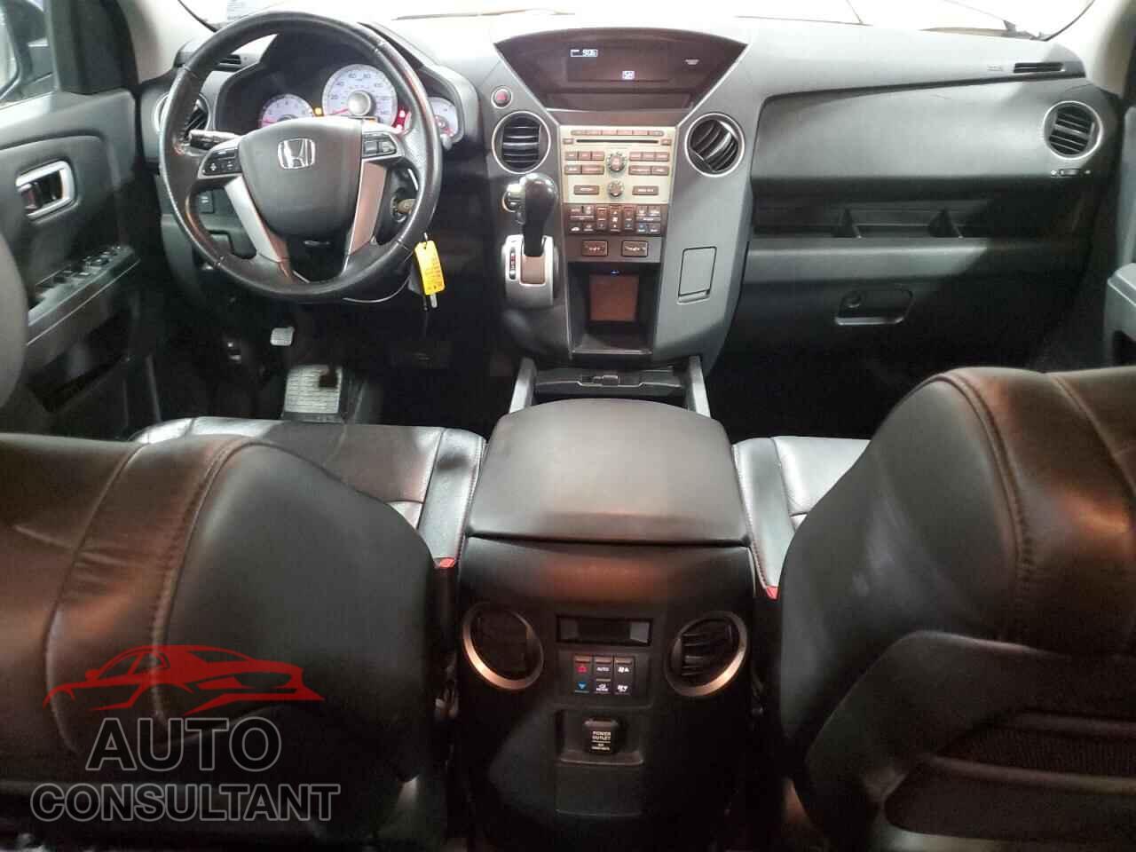 HONDA PILOT 2011 - 5FNYF4H5XBB016087
