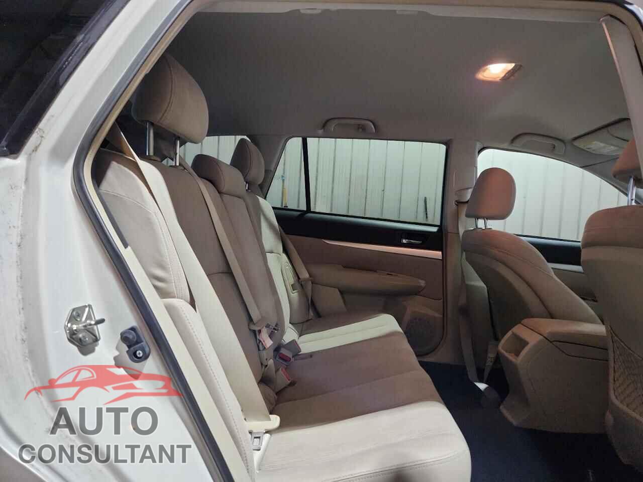 SUBARU OUTBACK 2013 - 4S4BRBCC2D3209286