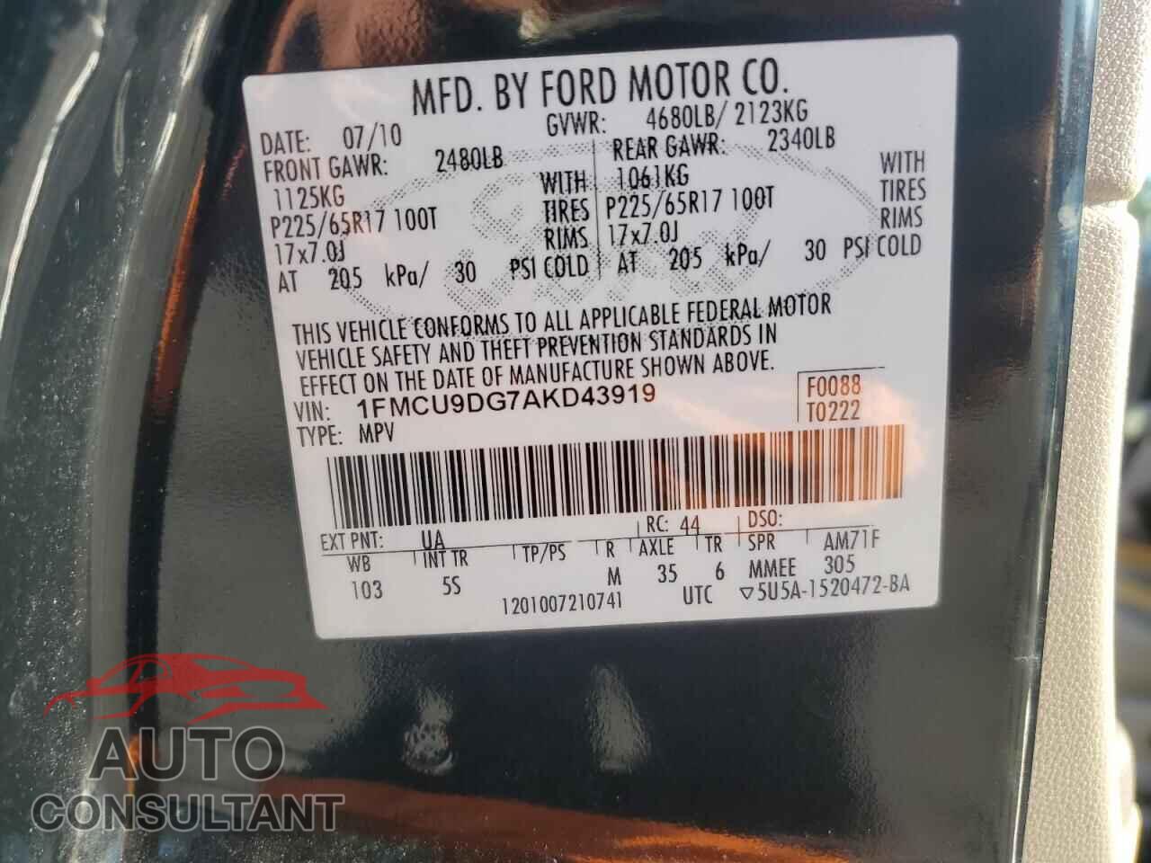 FORD ESCAPE 2010 - 1FMCU9DG7AKD43919