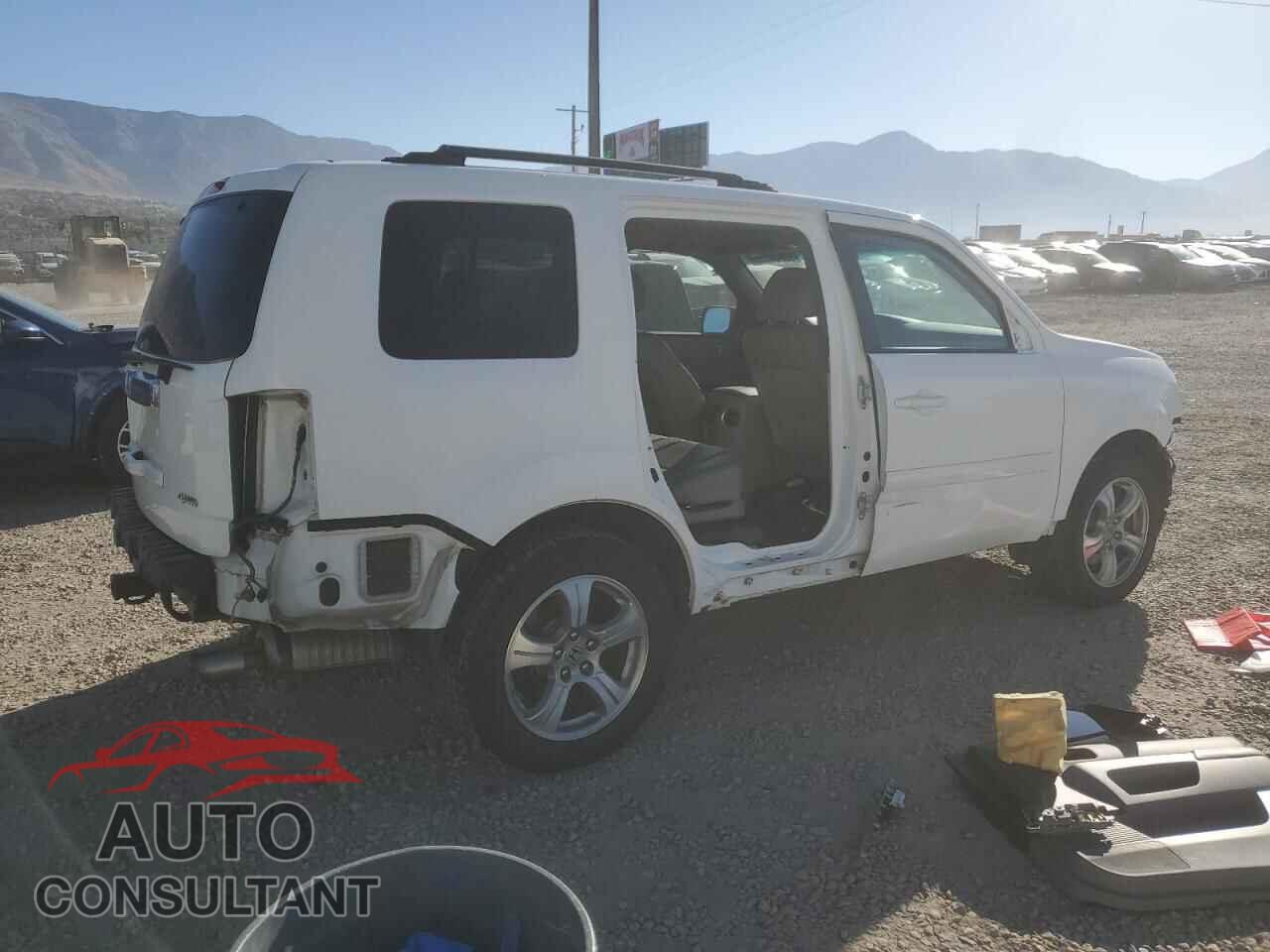 HONDA PILOT 2014 - 5FNYF4H5XEB037364