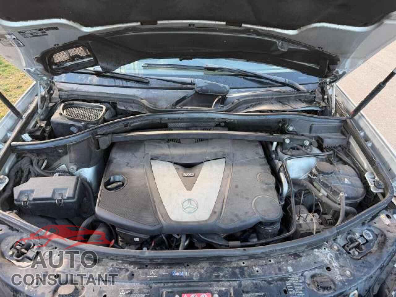 MERCEDES-BENZ GL-CLASS 2011 - 4JGBF2FE4BA678345