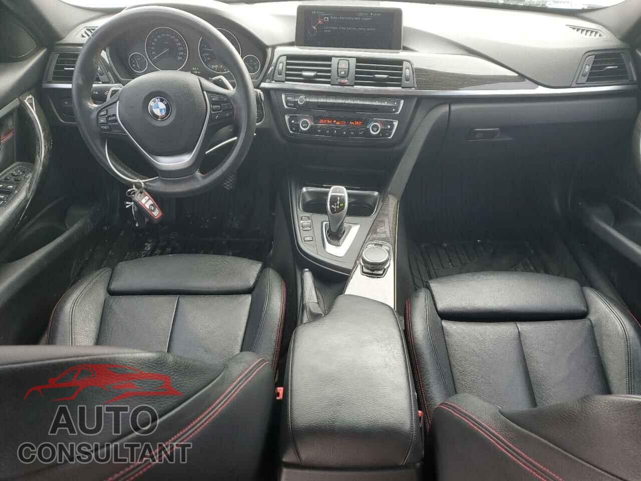 BMW 3 SERIES 2015 - WBA3B3C56FF547695