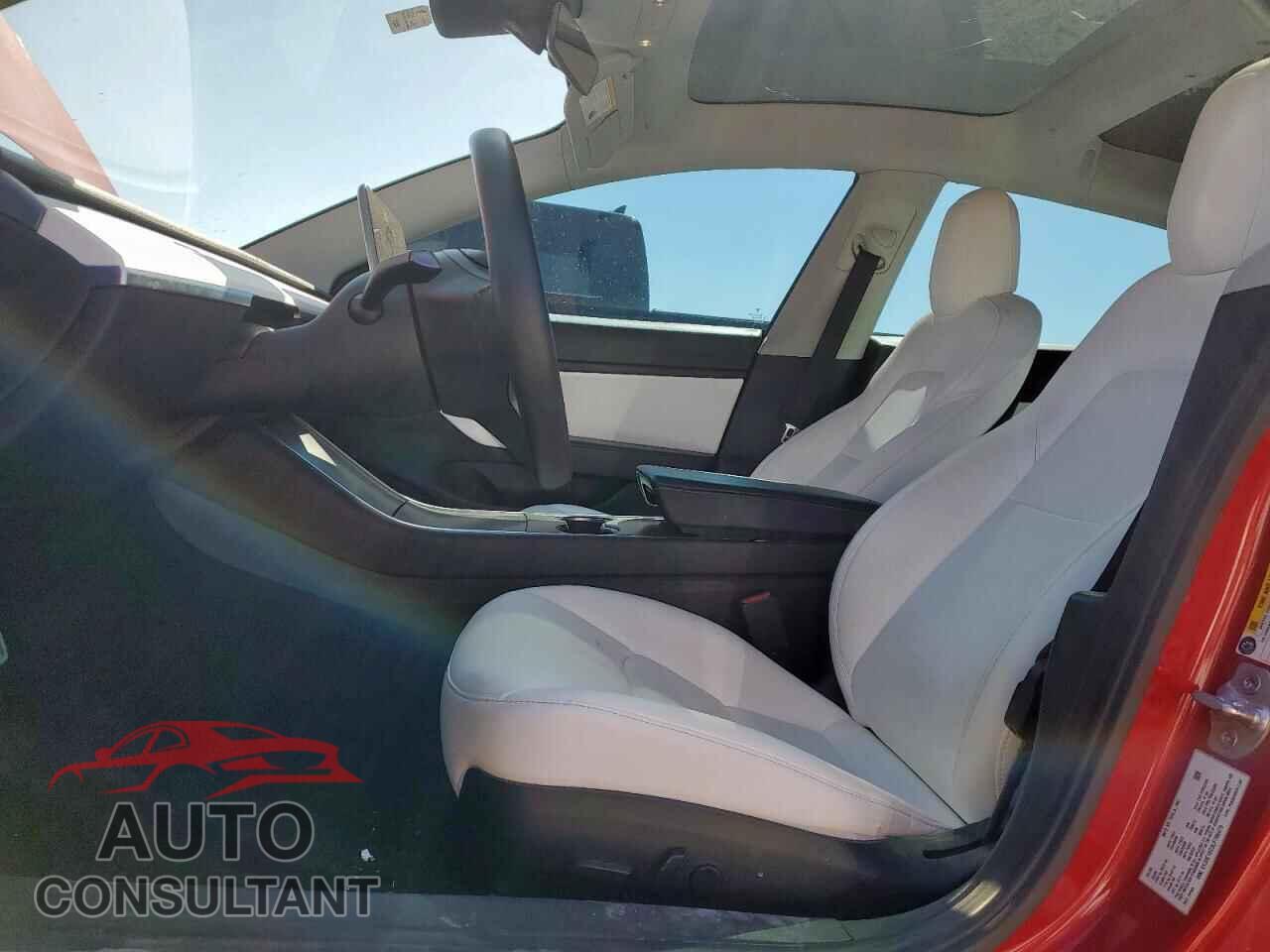 TESLA MODEL 3 2020 - 5YJ3E1EC3LF796479