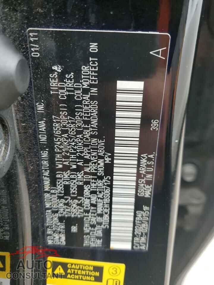 TOYOTA HIGHLANDER 2011 - 5TDBK3EH1BS067175