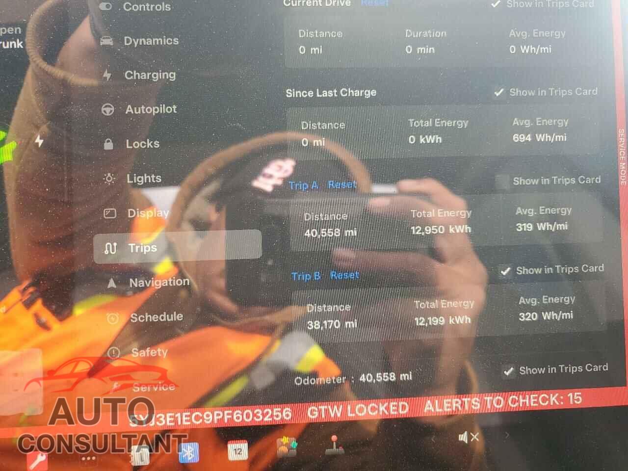TESLA MODEL 3 2023 - 5YJ3E1EC9PF603256