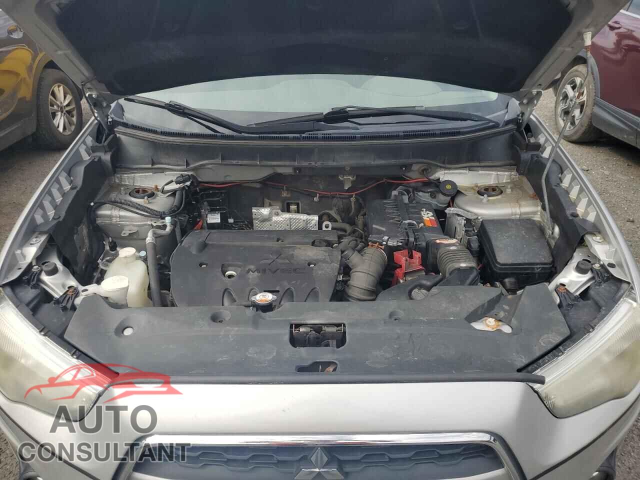 MITSUBISHI OUTLANDER 2013 - 4A4AR3AU9DE017667