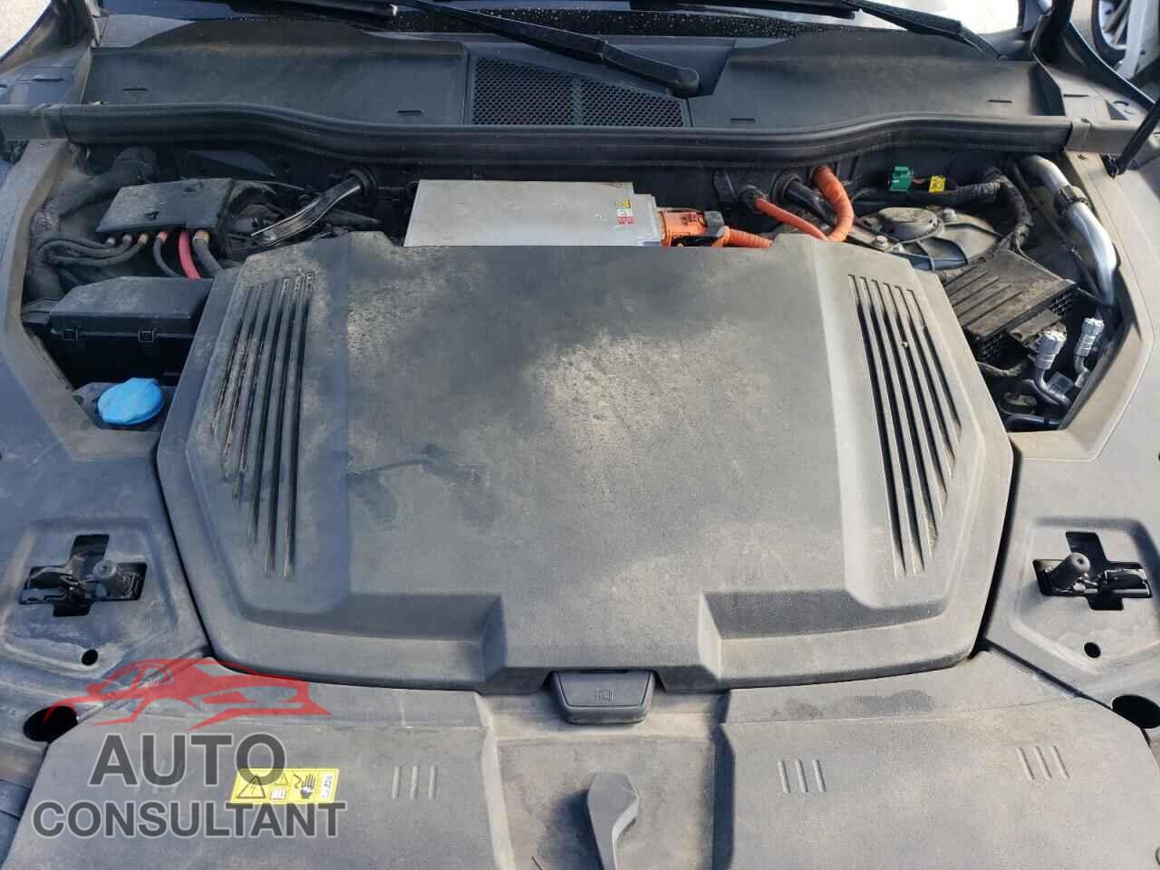 AUDI E-TRON 2019 - WA1VAAGE8KB016040