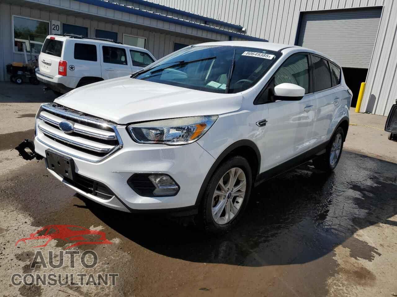 FORD ESCAPE 2017 - 1FMCU9GDXHUF03663