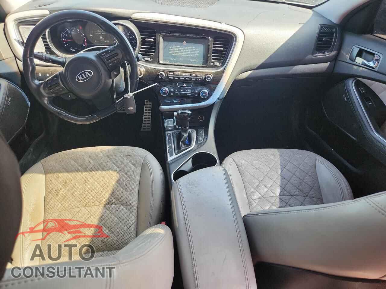 KIA OPTIMA 2014 - 5XXGR4A62EG310848