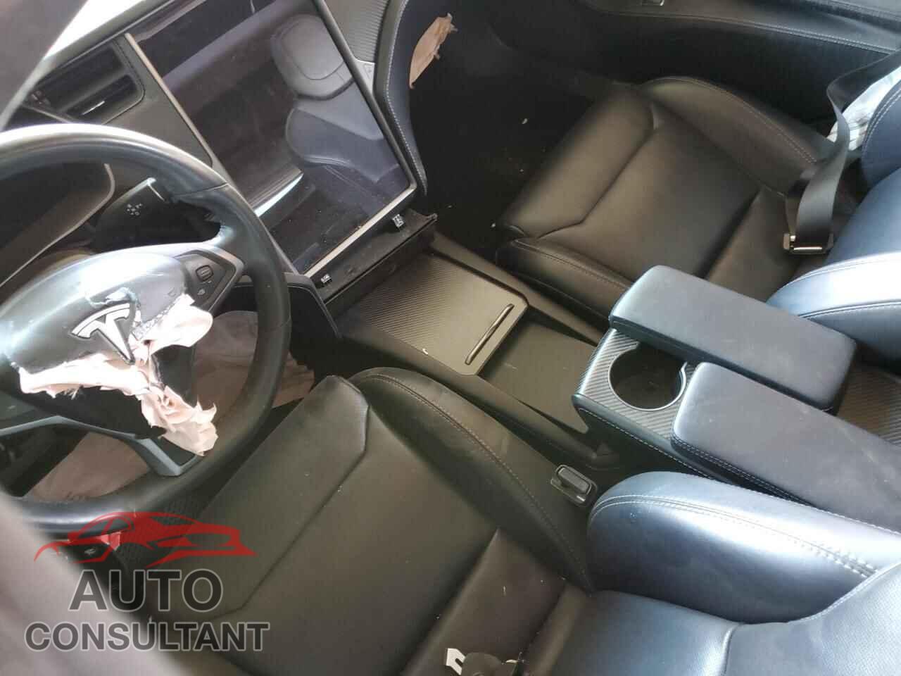 TESLA MODEL S 2018 - 5YJSA1E42JF286749