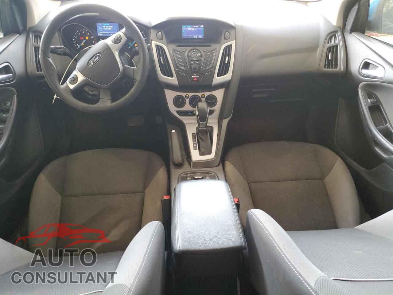 FORD FOCUS 2014 - 1FADP3F20EL195357