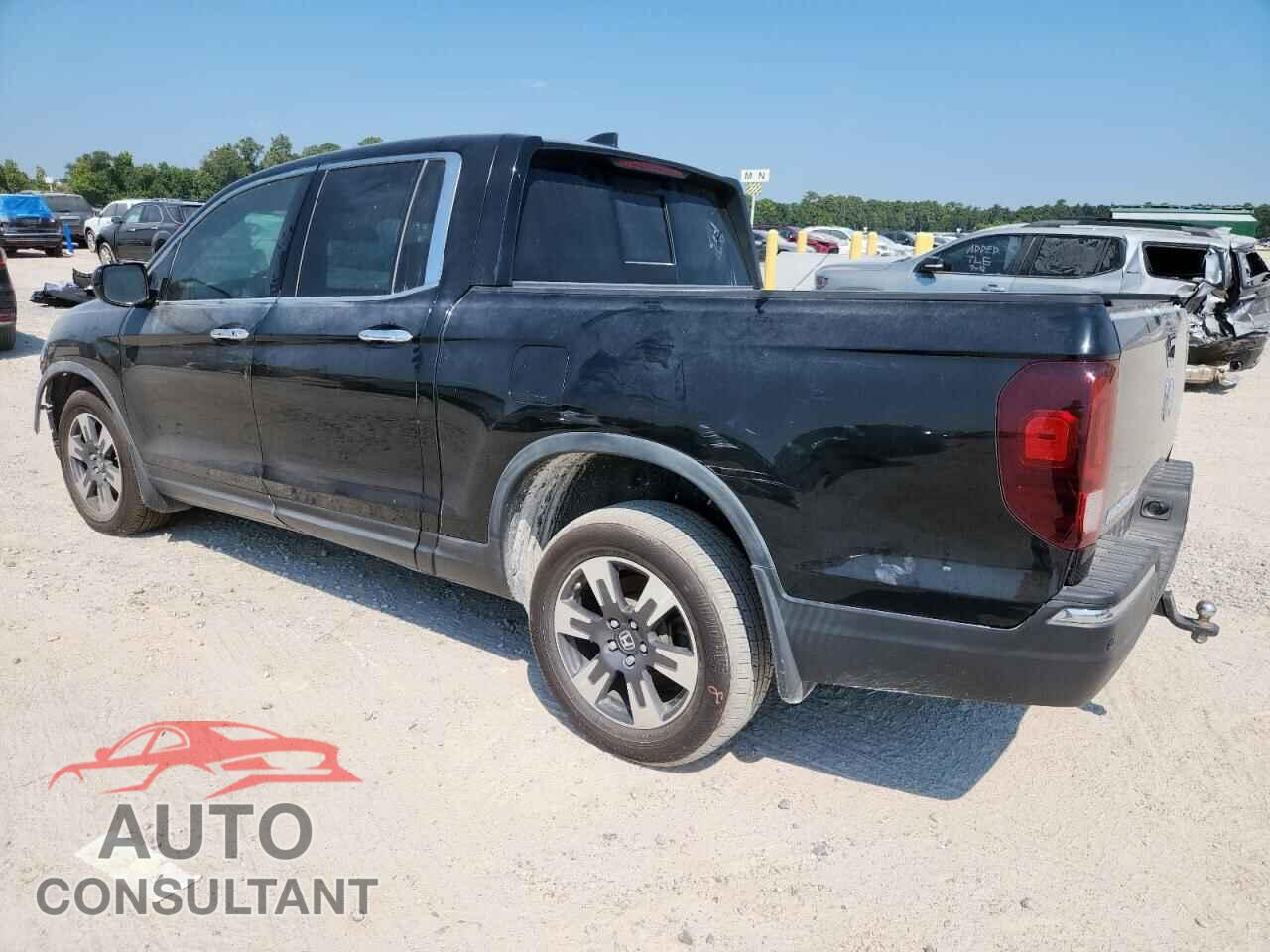HONDA RIDGELINE 2018 - 5FPYK3F71JB011151